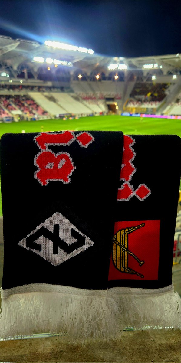 tenfacundo1's tweet image. Wszędzie dobrze, ale w domu najlepiej. 👊🏻
#ŁKSKAT
@LKS_Lodz