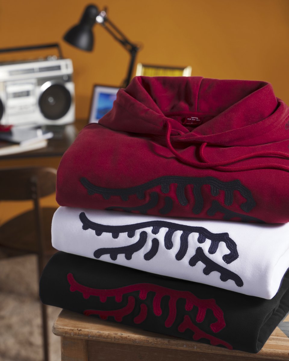 SUN DAY RED tweet media