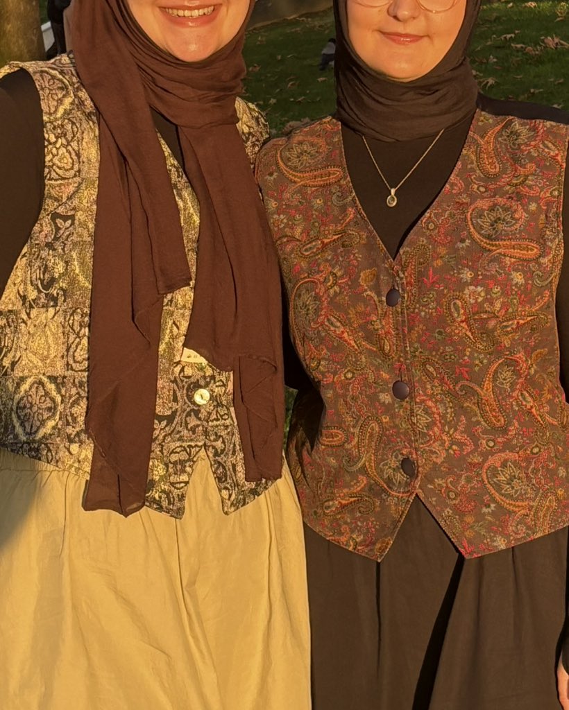 KevserOrhan01's tweet photo. arkadaşımdan bir ay önce şöyle bir mesaj almıştım, topuz videosu atıldı ve aynı kişi olundu çok duygusalım 🥹 https://t.co/gPl8XD2TPb