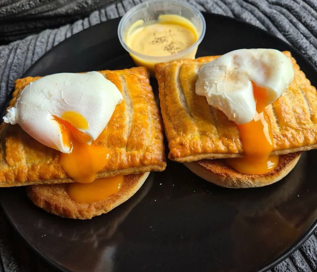 “What’s wrong, babe? You’ve hardly touched your Greggs Benedict.”