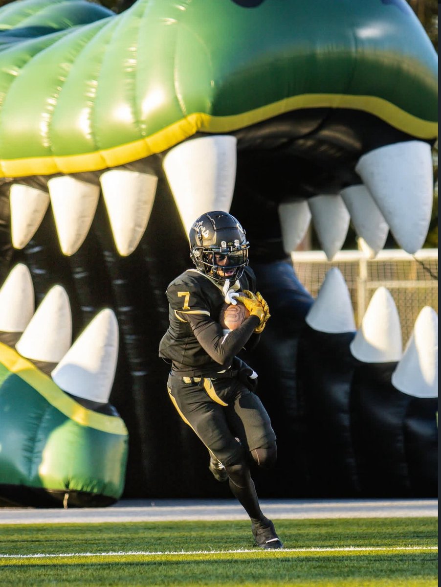 Senior Szn Film🦅❗️
Watch Me Work🎬

hudl.com/v/2T5q28

<a href="/wpialsportsnews/">The Content King Sports Media</a>
<a href="/WPIAL_Insider/">WPIAL Insider</a>
<a href="/TheWPIALEdition/">The W.P.I.A.L. Edition</a> <a href="/wpial7/">WPIAL</a>
<a href="/coachivy1788/">mortty ivy II</a> <a href="/DennisBiggs16/">Dennis Biggs, Jr.</a> <a href="/CoachFulmer05/">Doug Fulmer</a> <a href="/Coach_BNeal/">Bishop Neal</a> <a href="/_CoachKD/">Keith Davis</a> <a href="/Coachksteward/">Khalil Steward</a> <a href="/Coach_JFields/">Justin Fields</a> <a href="/Duq_CoachMack/">Garrett Mack</a>
<a href="/Coach_ZShaw/">Zach Shaw</a>