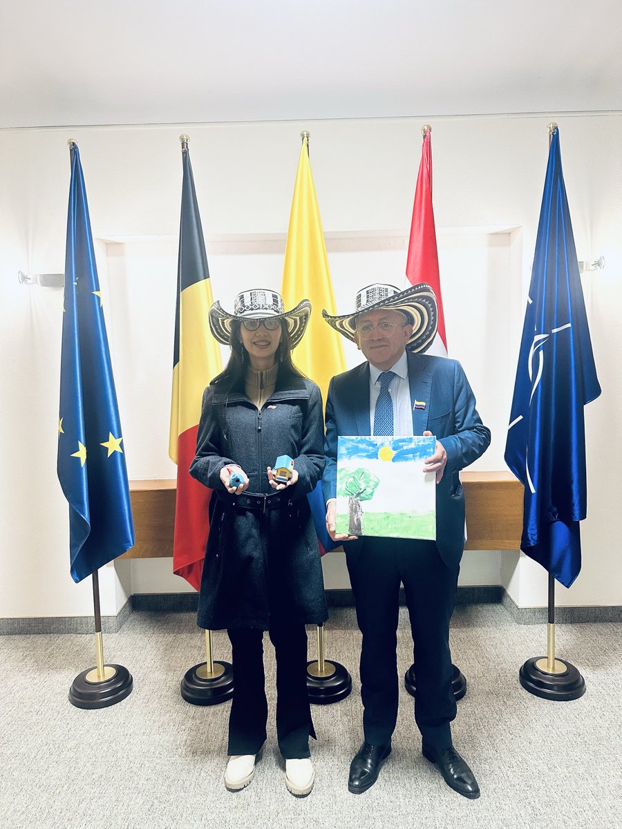 Aceptamos con orgullo el #RetoDiplomatico de la <a href="/Unicordoba_Col/">Universidad de Córdoba</a> y esta semana contaremos con la presencia de la estudiante Isabella González. Un hecho contundente de diplomacia educativa que favorece el diálogo, la inclusión y la participación activa de nuestros jóvenes.