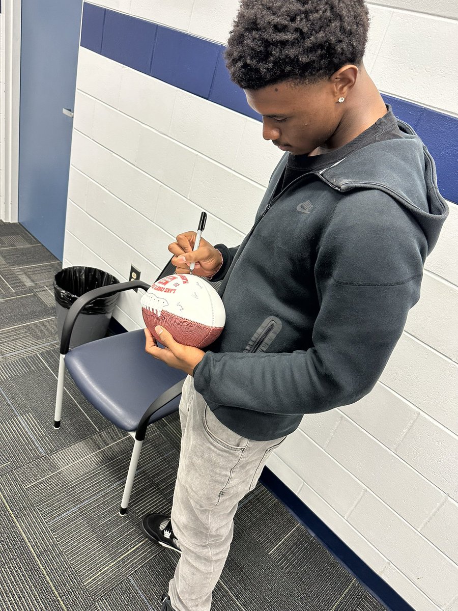 Preptalk_woody tweet media