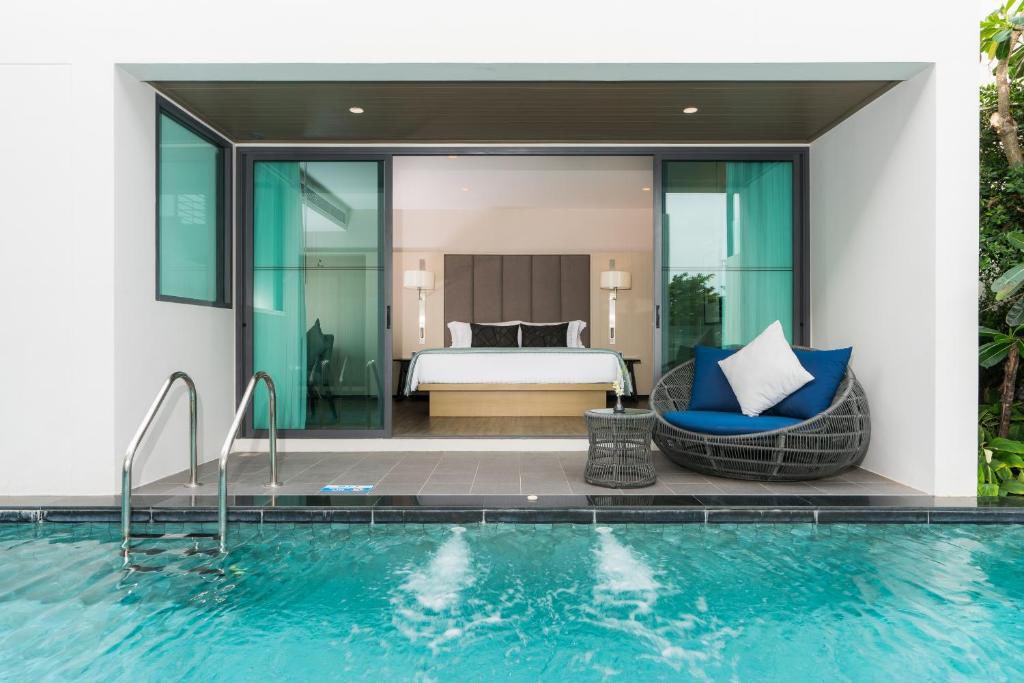 تبي منتجع على شاطئ خاص بإطلالات بانورامية في #بوكيت؟ 😍
منتجع My Beach Resort يجمع بين الخصوصية، الفخامة، والهدوء 🌊🌴
خيار مثالي للعوائل وشهر العسل 💙
نوفره لكم بسعر خاص وأقل من المواقع 👌