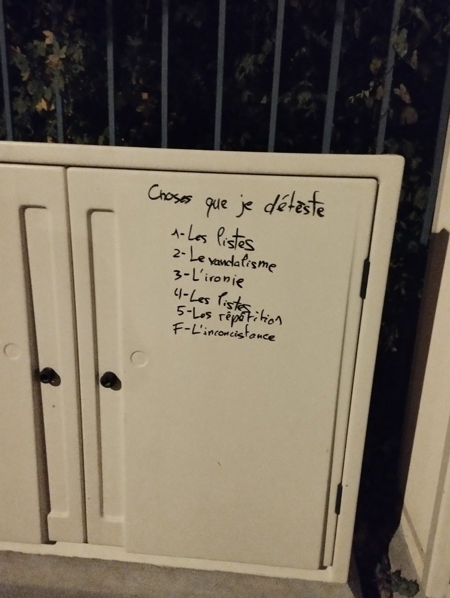 whitepanters's tweet image. Je sais pas qui as fait ça mais c&apos;est fort !