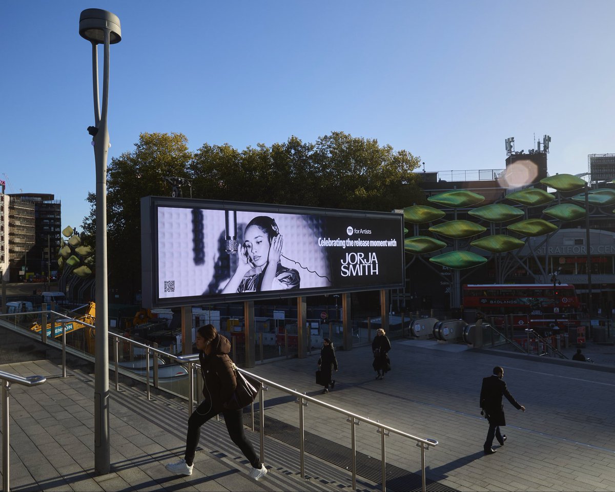 New work of Jorja Smith for <a href="/Spotify/">Spotify</a> 

Nice to see the work big on a 96 sheet billboard.  

#jorjasmith