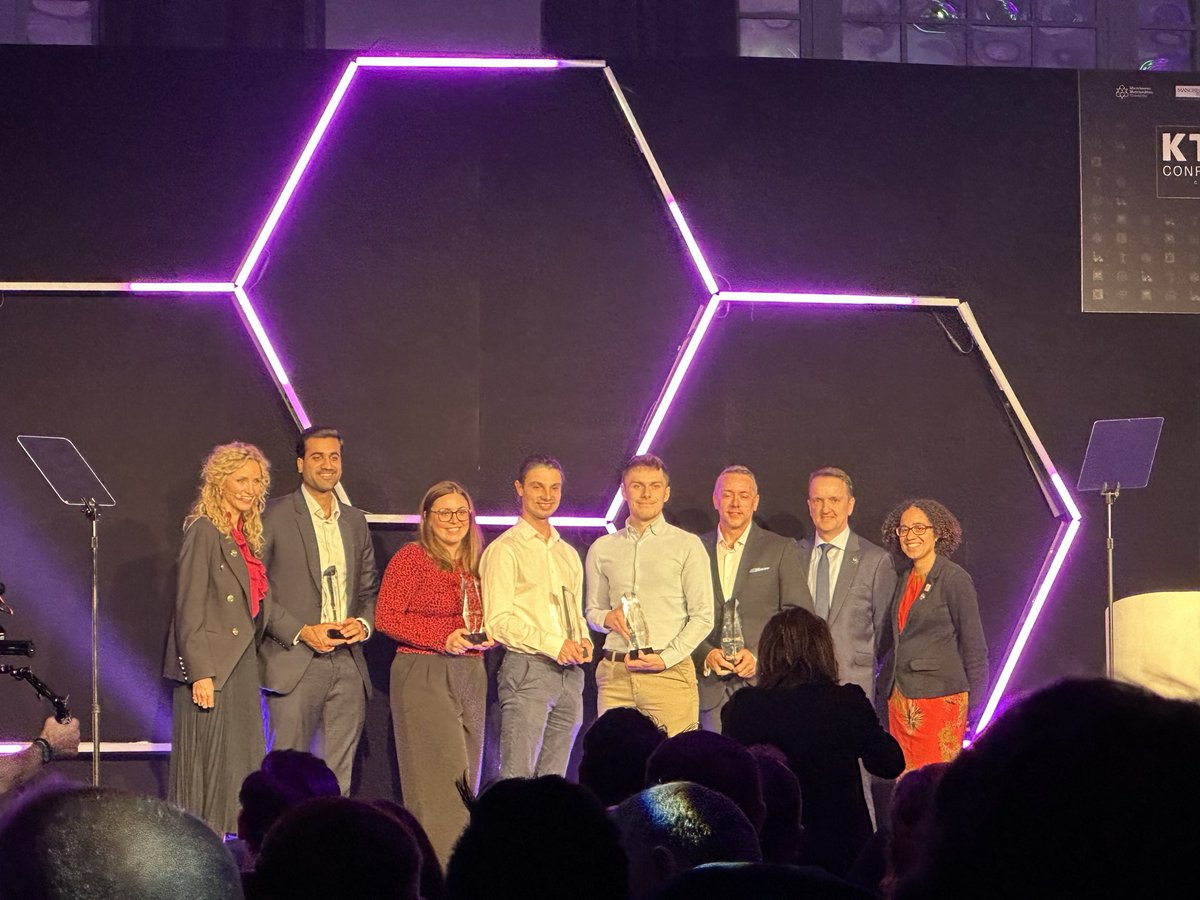 Lorraine Martin tweet media