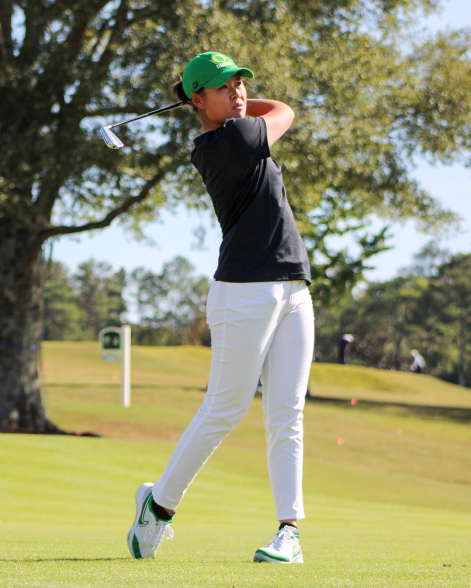 Underway in the match play semifinals vs. Florida State!

Ducks get out to an early 3-2 lead. Live coverage on <a href="/GolfChannel/">Golf Channel</a> coming up at Noon PT. 

#GoDucks x <a href="/eastlakecup/">East Lake Cup</a> 

📊 tinyurl.com/3vbarmcf