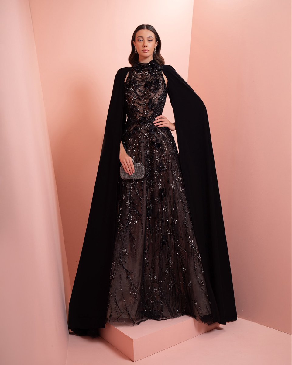 Where movement whispers elegance.
#Nuance by #ZiadNakad