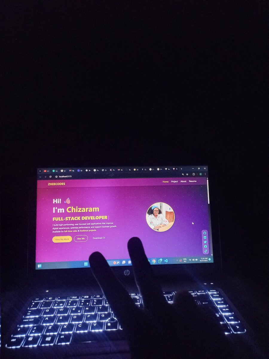 Afambu_chizaram's tweet photo. @webdesignerng Full-stack dev, still building projects for my portfolio though❤️ https://t.co/cWcF47chgi