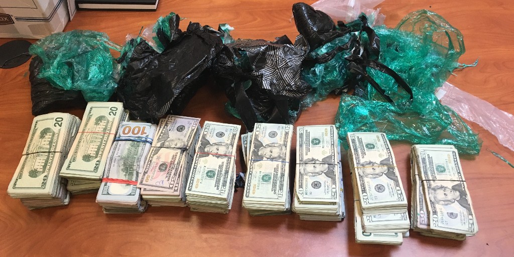 FBIChicago's tweet image. Through the Homeland Security Taskforce #YourFBI has one focus: crushing the presence of transnational criminal organizations operating in our communities. Together with our partners, we are committed to identifying and ending drug cartels, foreign gangs, and criminal…