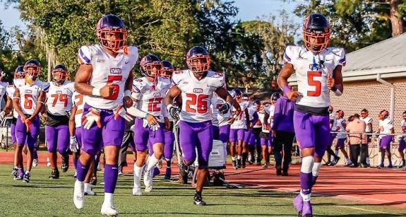 BrunoMontrond1's tweet photo. Blessed to receive my first offer from Edwards Waters University 🟠🟣 #AGTG @TerrenceIsaac1 @_CoachEmbry 🙏🏼 https://t.co/U4cj21psV8