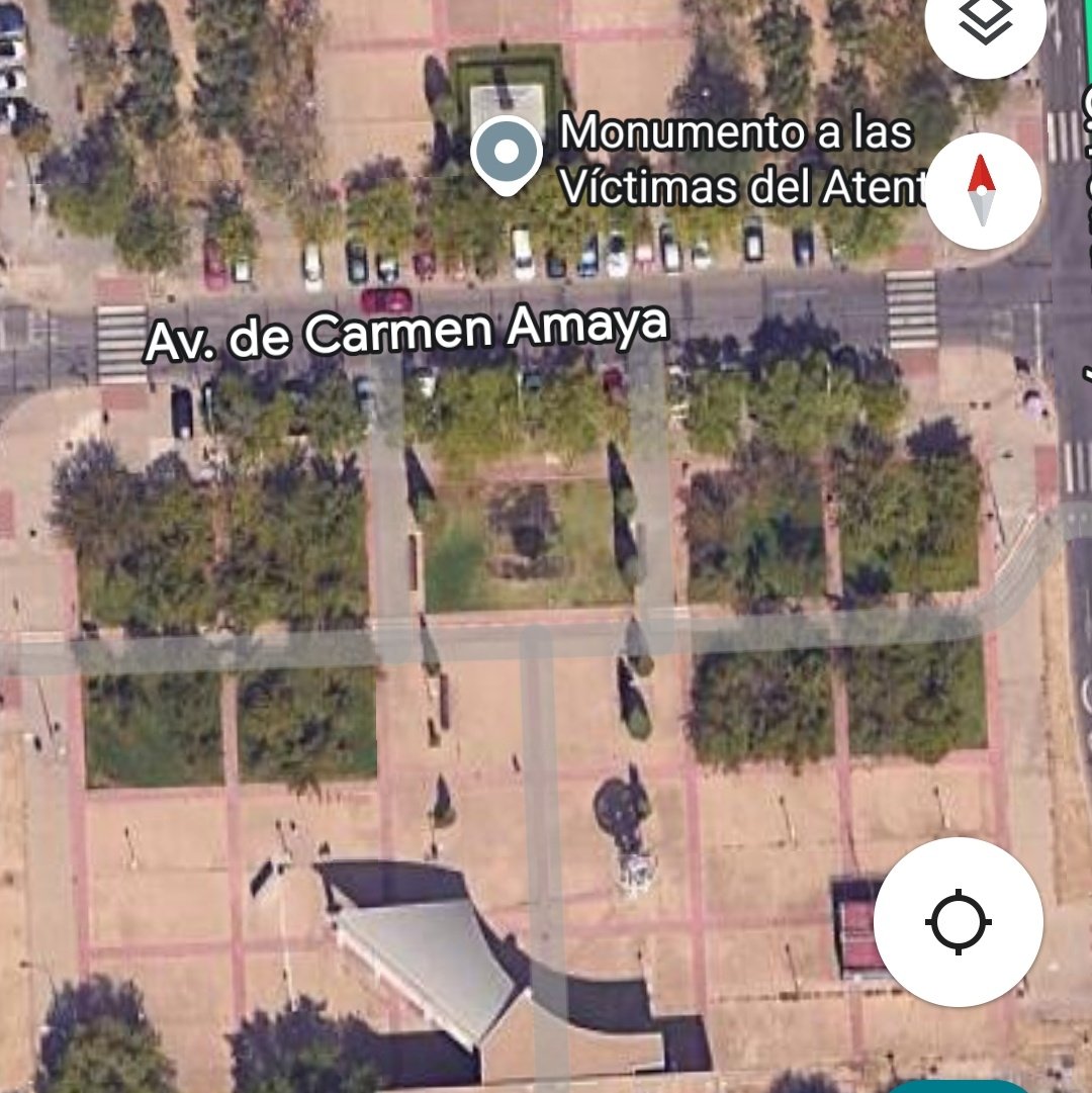 Estimados <a href="/marecuencopp/">Miguel Ángel Recuenco 🇪🇦</a> y <a href="/CarlosULEG/">Carlos Delgado Pulido</a>:
Es indignante que un Ayuntamiento con un presupuesto de más de 200 millones de euros tarde más de 5 meses en instalar apenas 400 metros de vallado en el jardín de #LeganesNorteCastigado.
¡A este ritmo, van a 3 metros de valla al día! 🐌