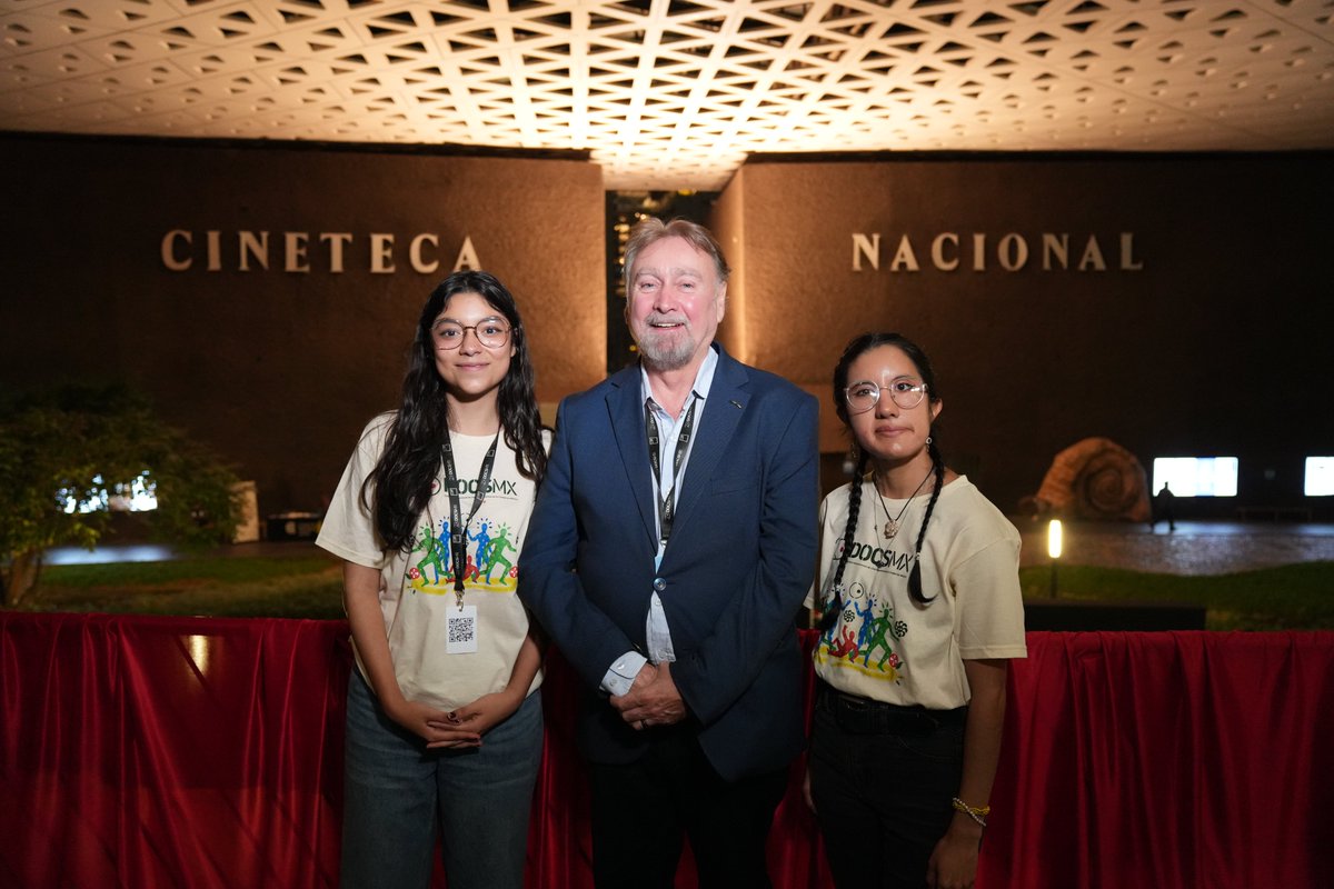 Facultad de Cine tweet media