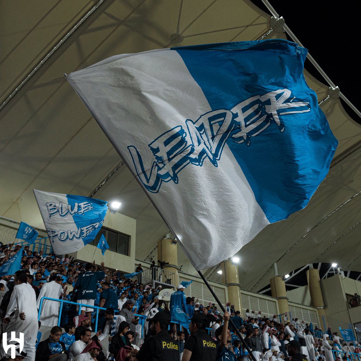 القوة الزرقاء tweet media