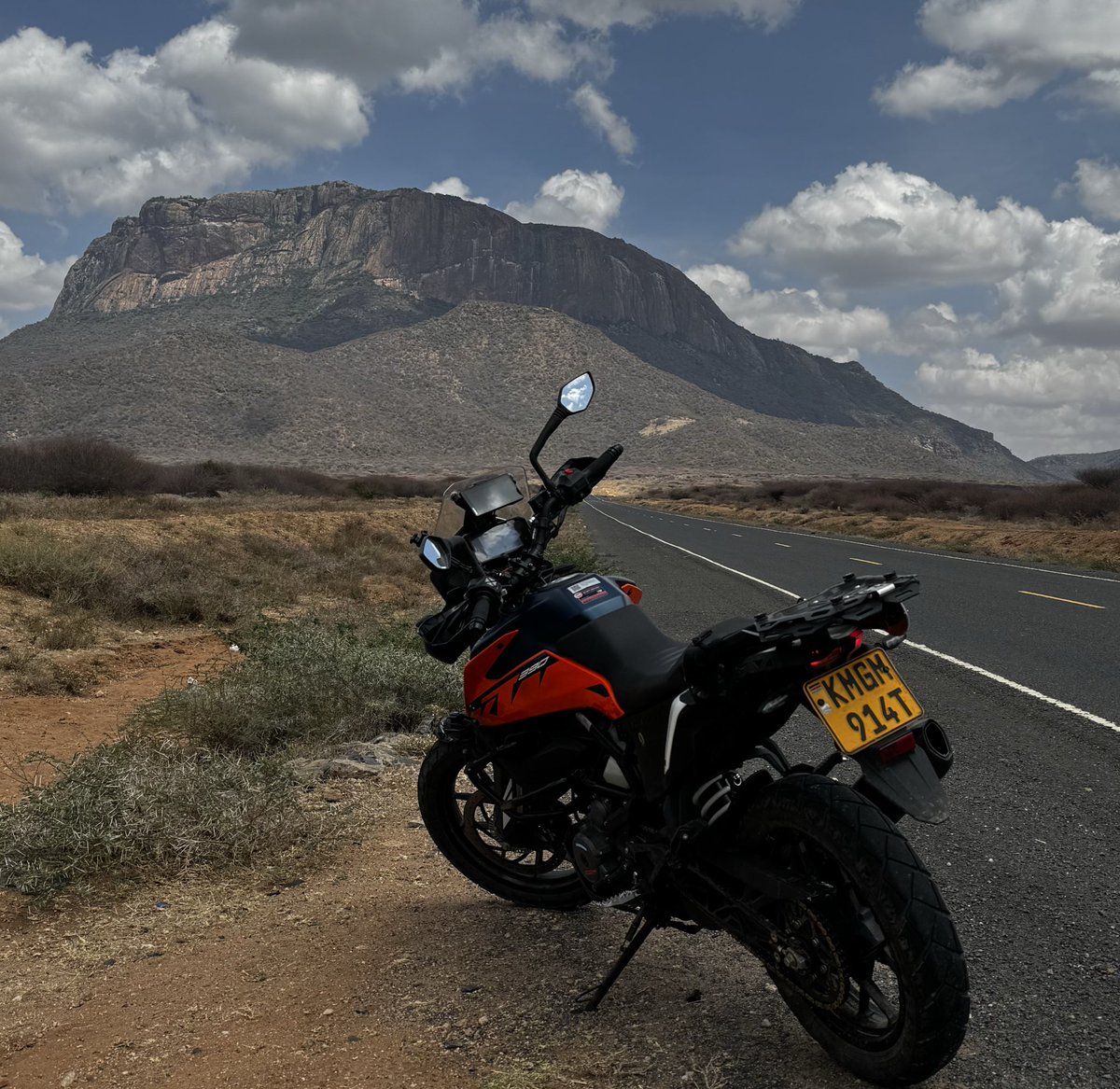 githii's tweet image. I’ve decided to call it a Midlife Upgrade because, honestly, this is the best &apos;crisis&apos; I could have asked for.

Last year, 2024. I officially lost the plot and decided to ignore every single hospital-ward horror story I’d ever heard about motorbikes. The idea took hold, and…