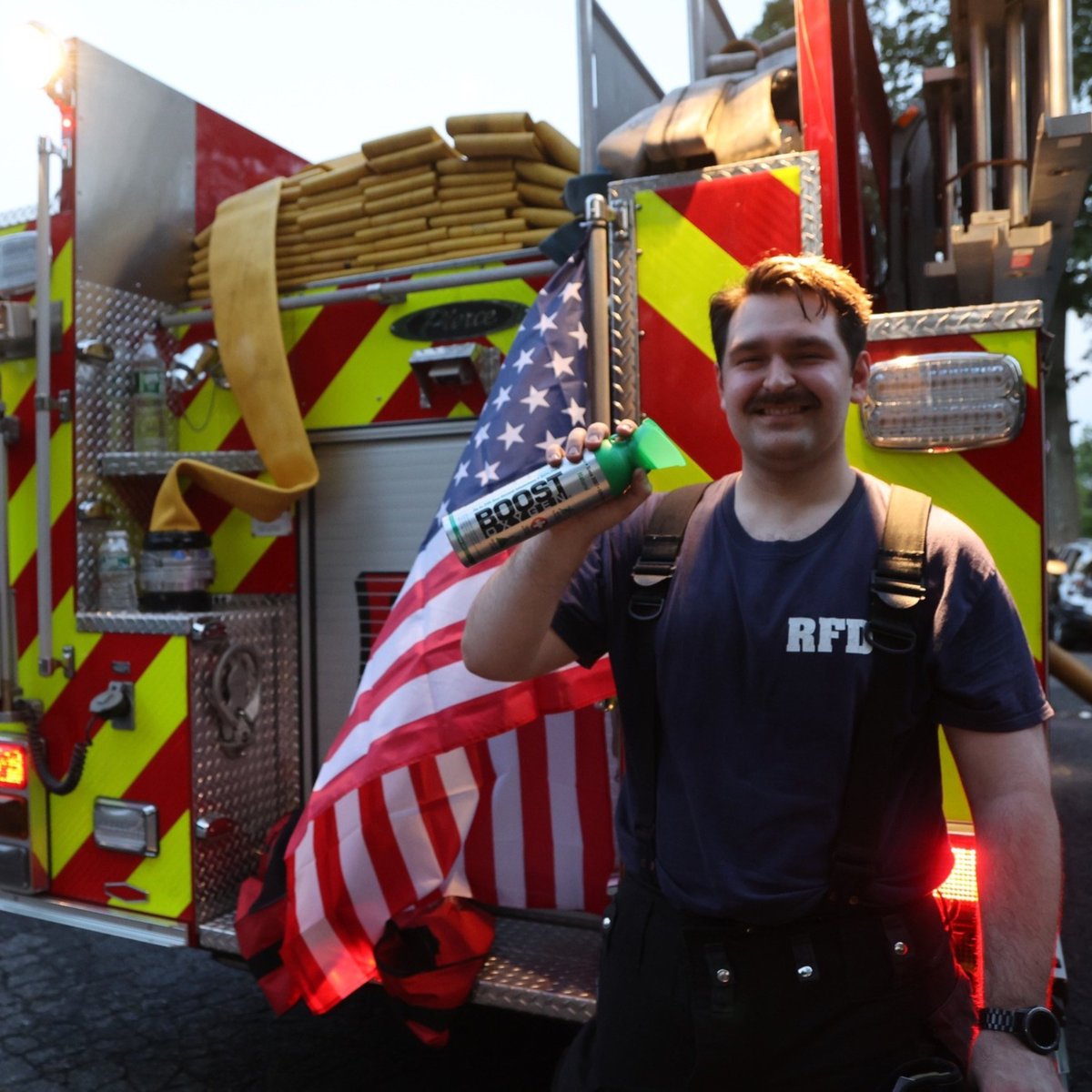 Today (October 28) is NATIONAL FIRST RESPONDERS DAY!

Everyone at Boost Oxygen wants to extend a huge THANK YOU to all the incredible firefighters, EMTs, paramedics, police officers, and first responders across America. You’re the ones we count on every single day in emergencies