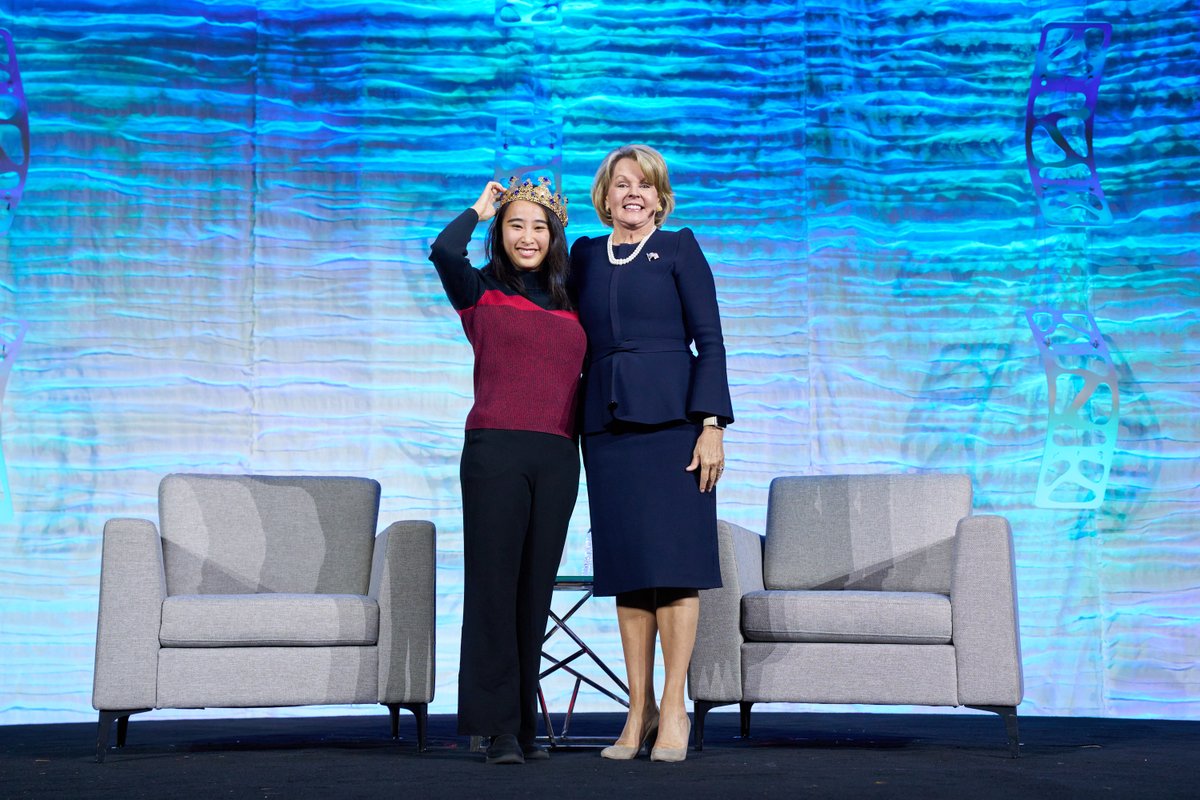 amcporg's tweet image. Big congrats to Sunny Trieu—AMCP’s 2025 Champion of the Year!

Crowned this morning at #AMCPNexus, Sunny led the way in referrals using the AMCP Champion Toolkit. Thank you for helping grow our community!

#IamAMCP #WeAreAMCP #managedcare