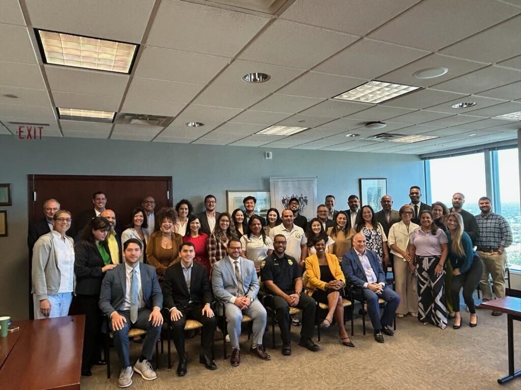 ProsperaUSA's tweet image. ☕✨ Connections, conversations, and coffee!
The Prospera team in Jacksonville joined the October Cafecito Social hosted by the First Coast Hispanic Chamber of Commerce to strengthen professional relationships and support community growth. 🤝💼

#Prospera #Jacksonville