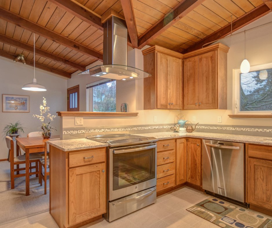 BetterBuilders3's tweet image. 🍳 Tuesday Fun Fact!

Did you know? The word “kitchen” comes from the Latin coquina, meaning “a place to cook.”

Dreaming about remodeling your own kitchen? Check out our kitchen projects for inspiration: hubs.li/Q03PWHw30

#KitchenGoals #RemodelInspiration