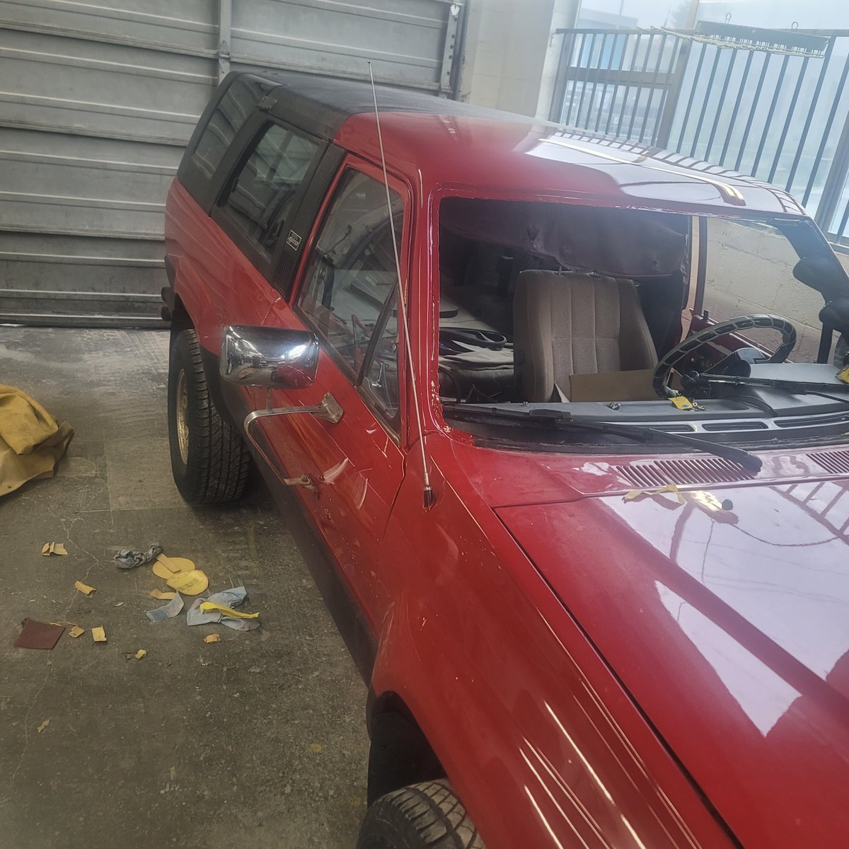 RefinishWay's tweet photo. Did you know? 🤔 Rust can spread fast and weaken your car’s body structure. Stop rust in its tracks and protect your investment.  #RustRepair #AutoBody #AutoBodyRepair #AutoBodyRefinish #NarrowWayRefinish #QueenAnneAutoBody #NWBedliners https://t.co/vMdLtsa6nP