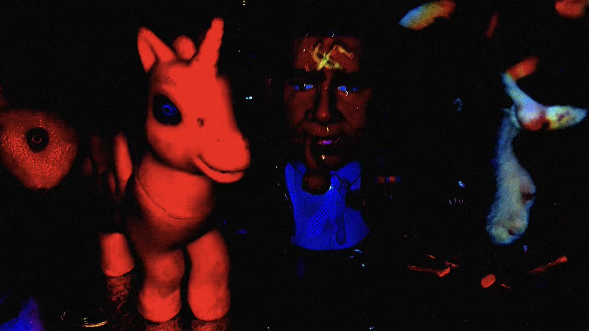 ‪‪❤︎‬様 Gold Tone Metal Crystal Rhinestone Flower Brooch P1469-RED