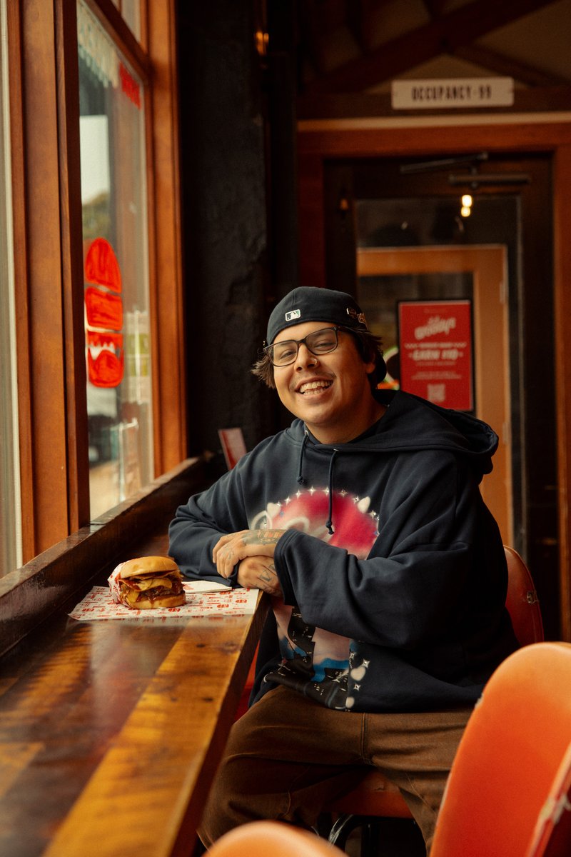 #lilwoodysburgeroftheweek: <a href="/travisxthompson/">TRAVIS!</a>'s Life is the Scariest Burger!

Beef &amp; Pork Patty with Jerk Spice
Spiced BBQ Sauce
Smoky Caramelized Onions and Apples
Monterey Jack cheese
Tims Cascade Chips

available lilwoodys.com thru 11/3 (until supplies last)