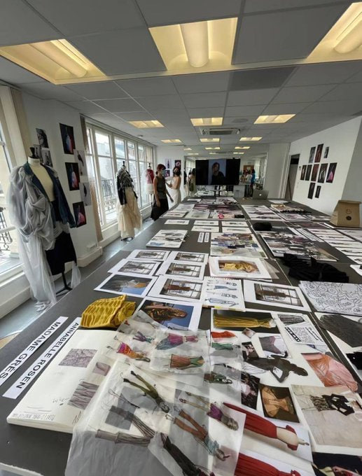 Perry112Perry's tweet image. This Tuesday, we’re diving into a world of creativity with a long table adorned with pictures and papers! Each piece is a glimpse into our imagination.