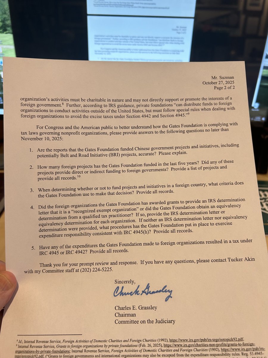 CFWBers's tweet photo. Foreign Agent . . Follow the Money 
The top paragraph on pg 2 of this letter to CEO of Gates Foundation references IRS Code Sections 4942 and 4945. 
Those watching/listening closely might recall my partner JM referencing those exact IRS Code/Sections at CF Congressional Hearing https://t.co/zQz0y1TM54