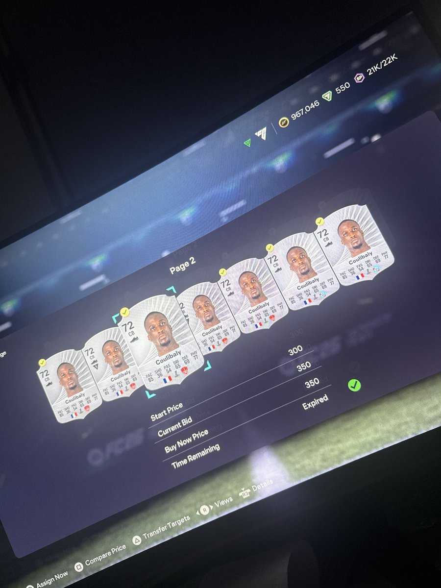 nillahd's tweet image. Called for free at 350 coins now 3k ✅

Who needs free calls in his dm ?

Like &amp;amp; retweet &amp;amp; follow and I give you a player list that you can buy now ✅