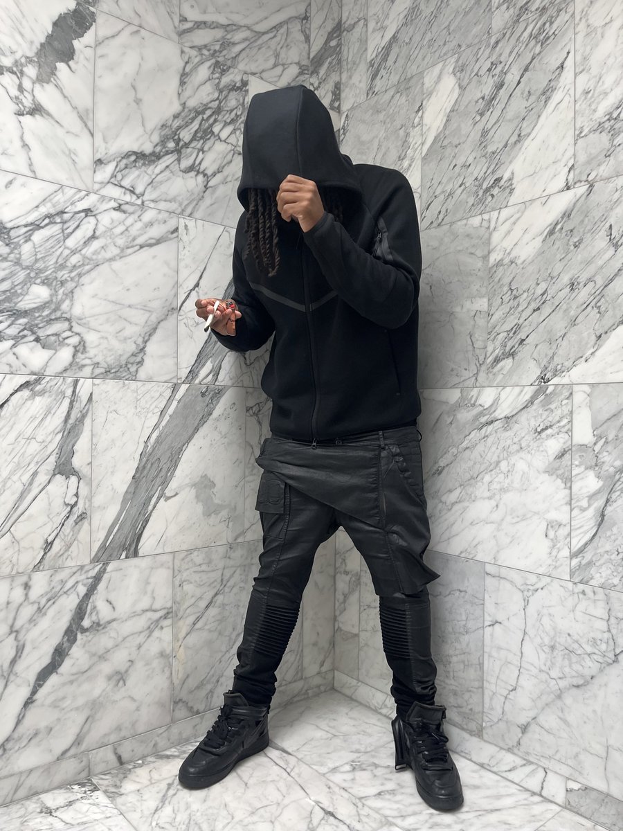 LaughToDaBank's tweet image. SoCal