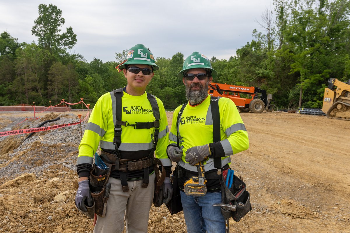 EastWestbrook's tweet image. Smiles on site, progress in motion. Want to check out more of our work? Click this link to check out more projects from our team.  eastandwestbrook.com/featured-proje…

#WeAreEandW #Construction #ComplexConstruction #LetsBuildBetterTogether