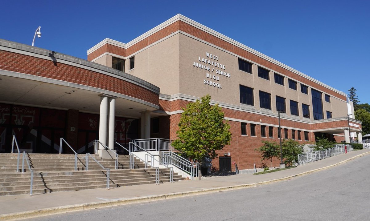 wlcscrdp's tweet image. Top 10 in the state! West Lafayette Junior High is ranked #9 in Indiana Middle Schools by U.S. News &amp;amp; World Report! This ranking celebrates schools where students excel in math and reading and where every learner is supported. Way to go, WLJH students and staff! #RDP
