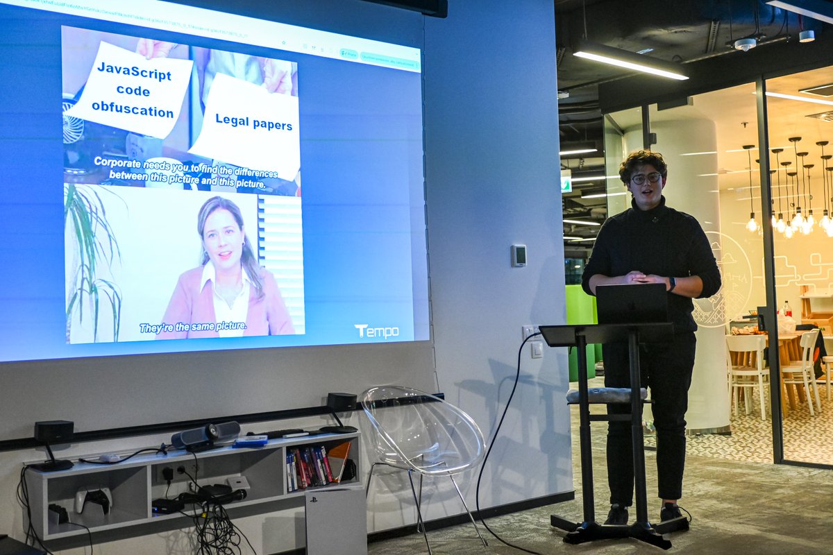 Day 9 ✅

From hackathon to real startup - <a href="/stablecoinjesus/">jacob (hiring solana engineers)</a> and <a href="/mejordev/">MejorDev</a> turned ideas into products and today showed how others can do the same!

Your turn next.