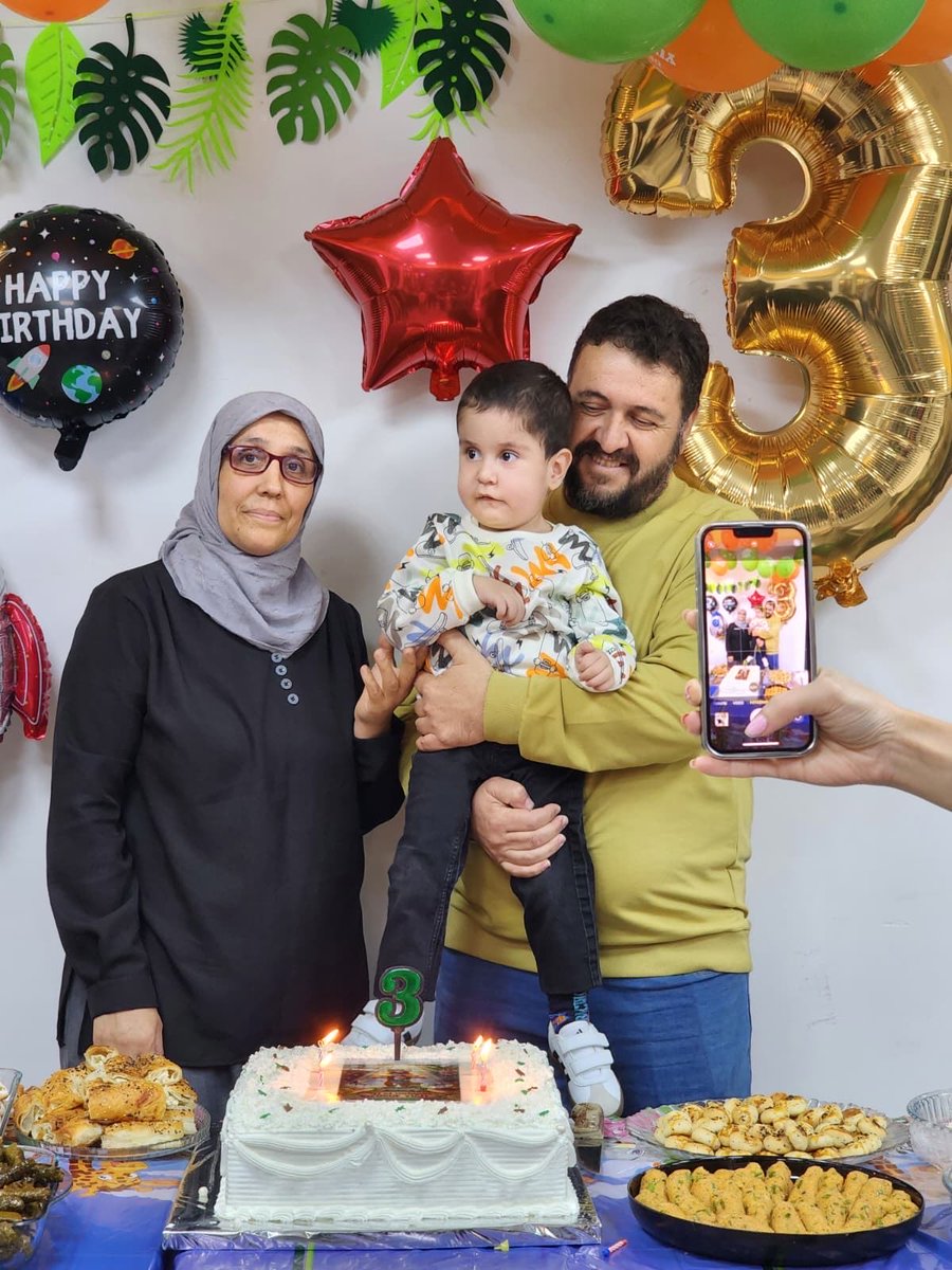 🥳 BEN BUGÜN DOĞUM GÜNÜ KUTLADIM 🎊

İlk kez doğum günümü kutladım, benim için oldukça farklı bir deneyimdi. 👏 Ama artık doğum günlerimi gerçekten keyifle ve güzelliklerle dolu şekilde yaşamaya kararlıyım. 😍

Bu günüme ulaşmama vesile olan herkese sonsuz teşekkür ederim ❤️

İYİ