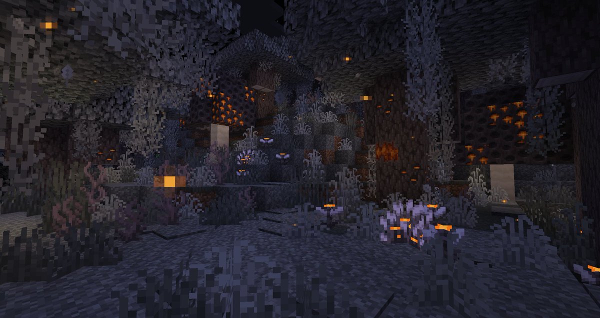 0ther_Gbl1n's tweet image. Pale-er garnden.. no wait, gardenier pale... no that dosent work, well you get the idea 🎃