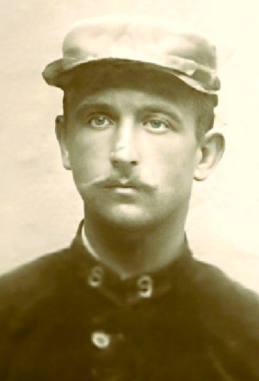 Visages de France (@agedo_memoria) on Twitter photo Marcel Papin (1890-1928)
Cultivateur tourangeau. Mobilisé pour 14-18 à Rigny-Ussé. Marcel Papin (1890-1928)
Cultivateur tourangeau. Mobilisé pour 14-18 à Rigny-Ussé.