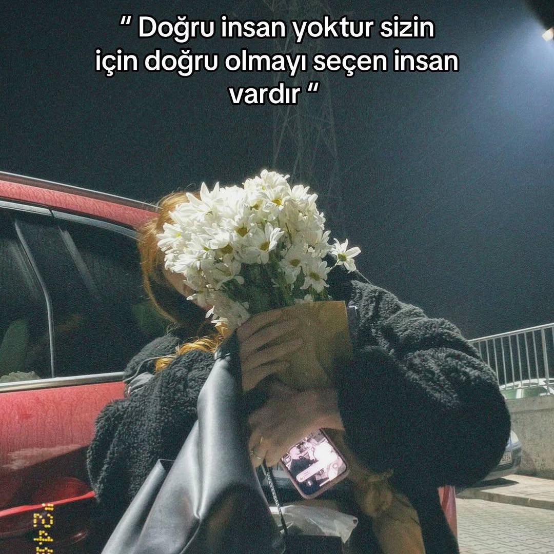 nur190738's tweet image. 