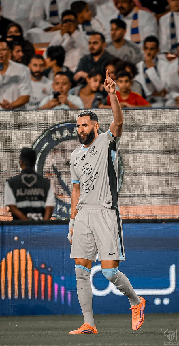 e23ci's tweet photo. رقم واحد ☝🏻 https://t.co/XLv96mxP5L