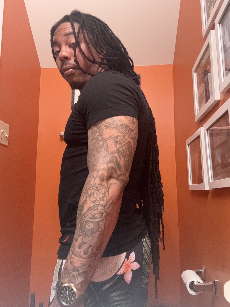 Ckrack4's tweet photo. Rasta man https://t.co/webB53egZO