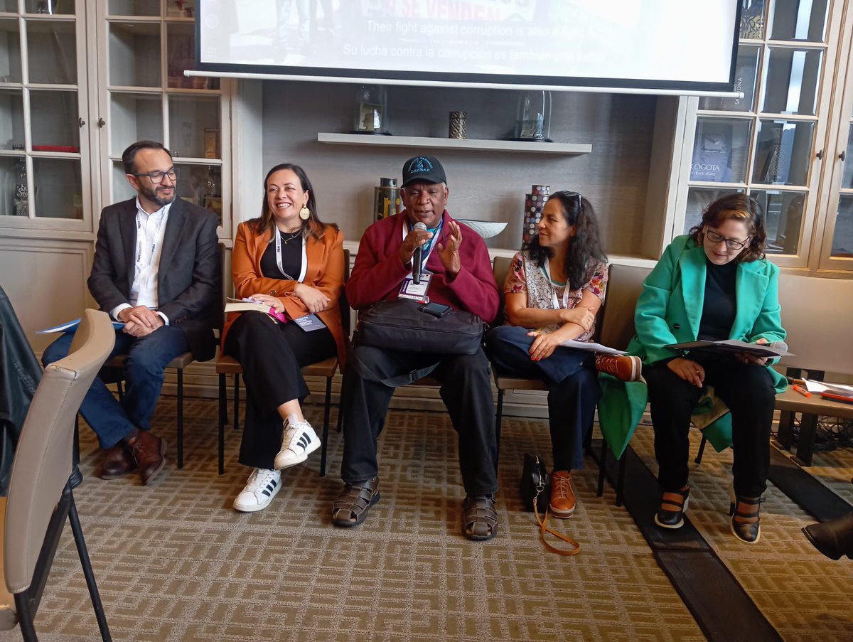 INSAPROMA's tweet image. El presidente de la CNDH-RD, Manuel María Mercedes Medina, expone en el 42.º Congreso de la FIDH sobre corrupción, impunidad y participación ciudadana en RD.

🔗 Más detalles de la noticia en el link: [ojadiario.com/presidente-de-…]

#DDHH #Corrupción #Transparencia #SociedadCivil