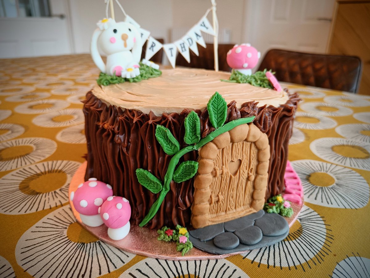 My wife made this cake for our daughter's 8th birthday, yet she has the cheek to say she doesn't think she's good enough to apply for The Great British Bake Off!