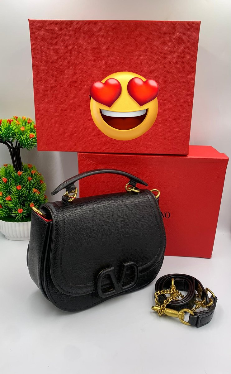 Leomartsquare (BAGS & SHOES) || PBD0883 on X