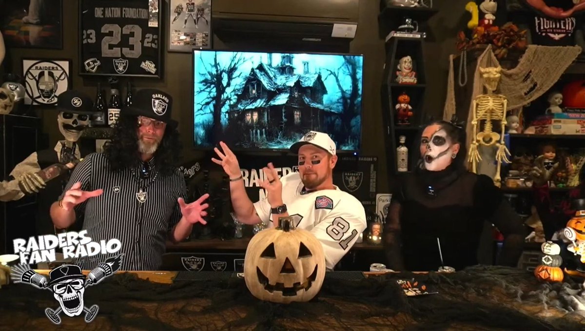 Feeling spooky this week? Let’s bet this weekends #Raiders game!

Raiders +3 at home vs the Jags 👍🏻
Raiders Money Line +146 🤘🏻
Under 44.5 -105 🔥

Bet responsibly and only with our friends at <a href="/FanDuel/">FanDuel</a> 

<a href="/BleavNetwork/">Bleav</a> #RaiderNation