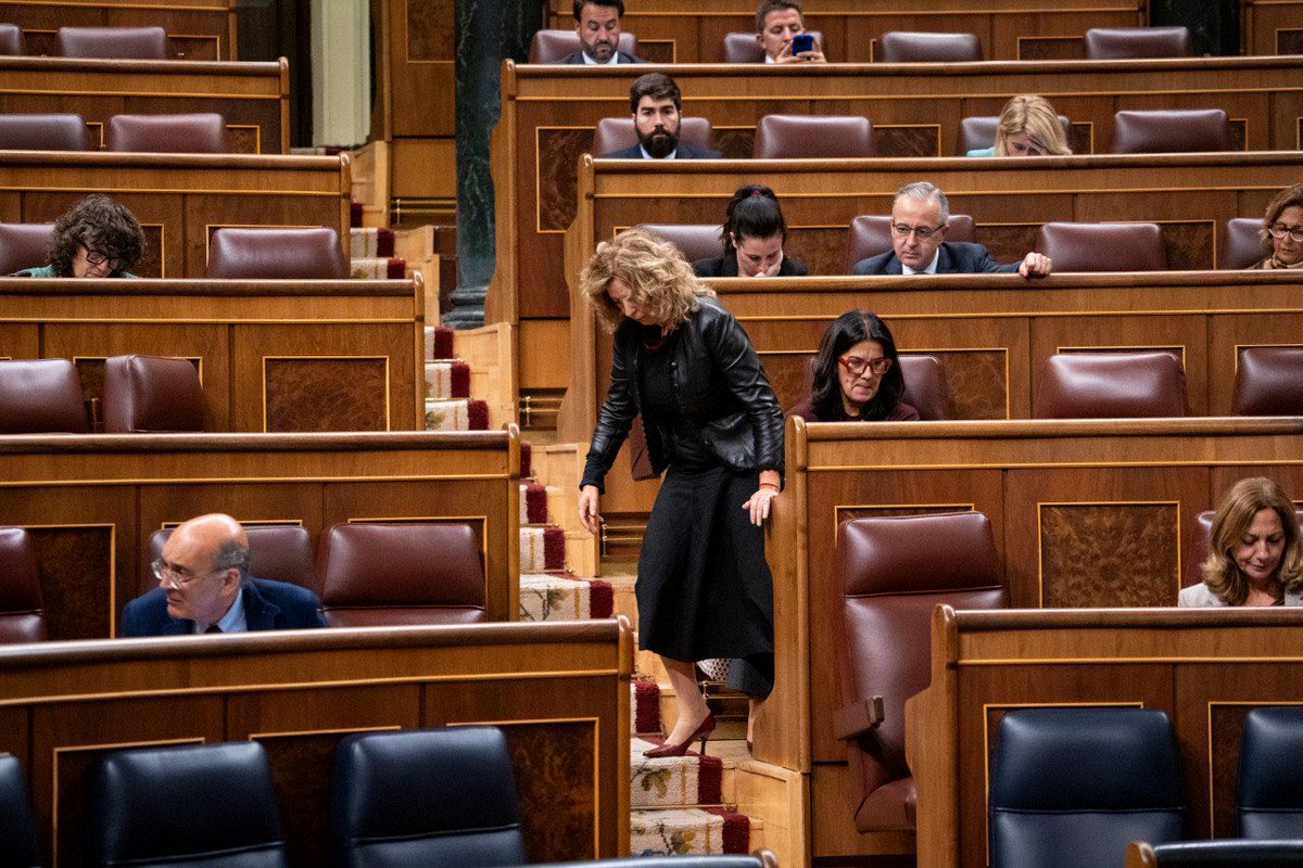 Luego los suyos le han pedido que los recoja. Lamentable y humillante para todas las víctimas