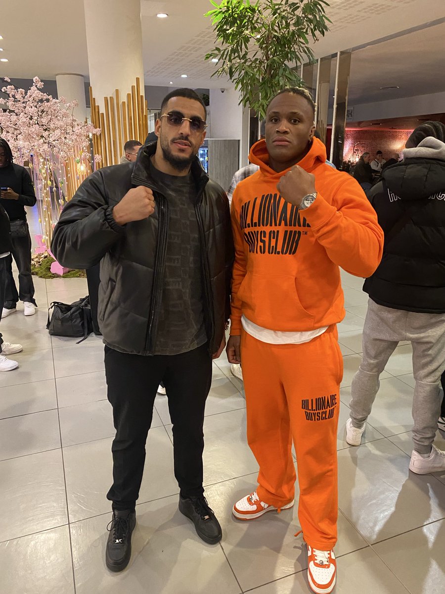 Islem Lightning tweet media