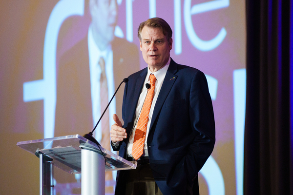 ToolingU's tweet image. Stay ahead of the workforce transformation curve. We’ve identified five must-attend manufacturing events in 2026 where you can align technology adoption with talent strategy, from automation to skills development. Learn More ➡️ brnw.ch/21wX0DC