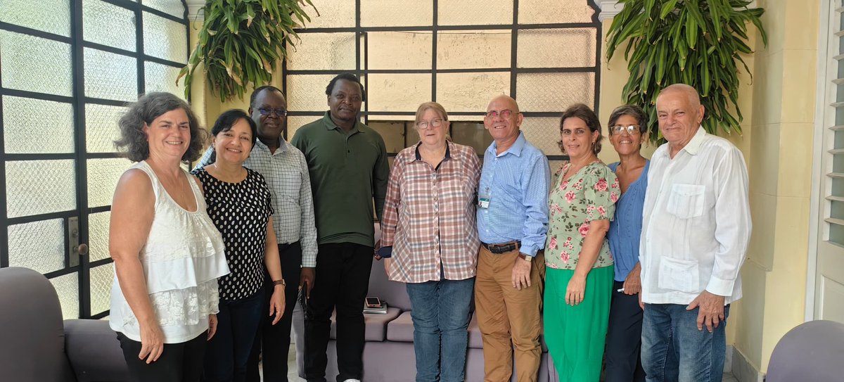 Visitan <a href="/CubaMES/">MES</a> colegas de Kenya acompañados por importante colaboradora de la Universidad Libre de Bruselas, Bélgica. Proyectos de cooperación, #CongresoUniversidad2026 y Primer Encuentro de  egresados entre los temas tratados. #universidad2026 #UnidosSomosMasFuertes