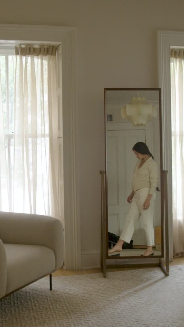 We spent the day with Amanda Villalta (a real mom-to-be and star of one of our Be Home campaign videos!) who reminded us that home should always be a place filled with comfort, love, and peace. ✨ Learn more about this heartwarming shoot: corcoran.com/be-home 👈