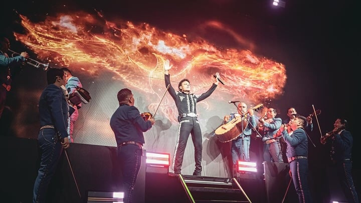 RominaRichards2's tweet image. Noche mágica en Bakersfield 🇺🇸❤
#Bakersfield #DignityHealthArena